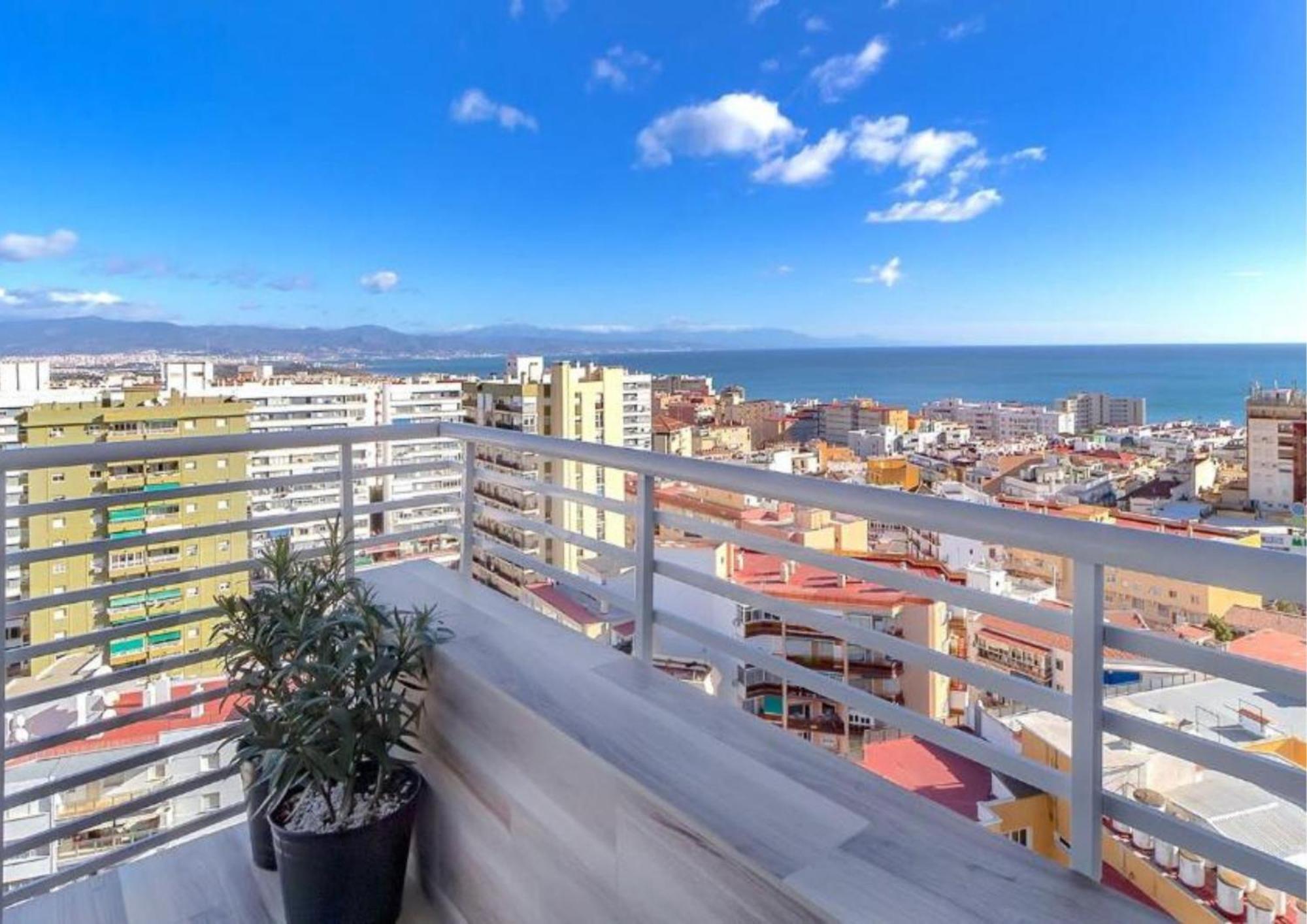 Special Sky Suite - Sea & Mountain Views- Torremolinos Center Екстериор снимка
